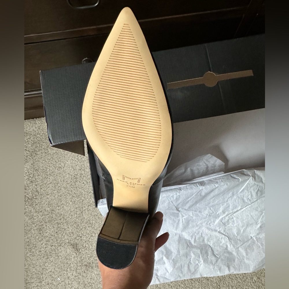 BLACK BOOTS *NEVER WORN* - Picture 4 of 10